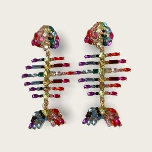 Colorful crystal fish silver gone dangle pierced earrings